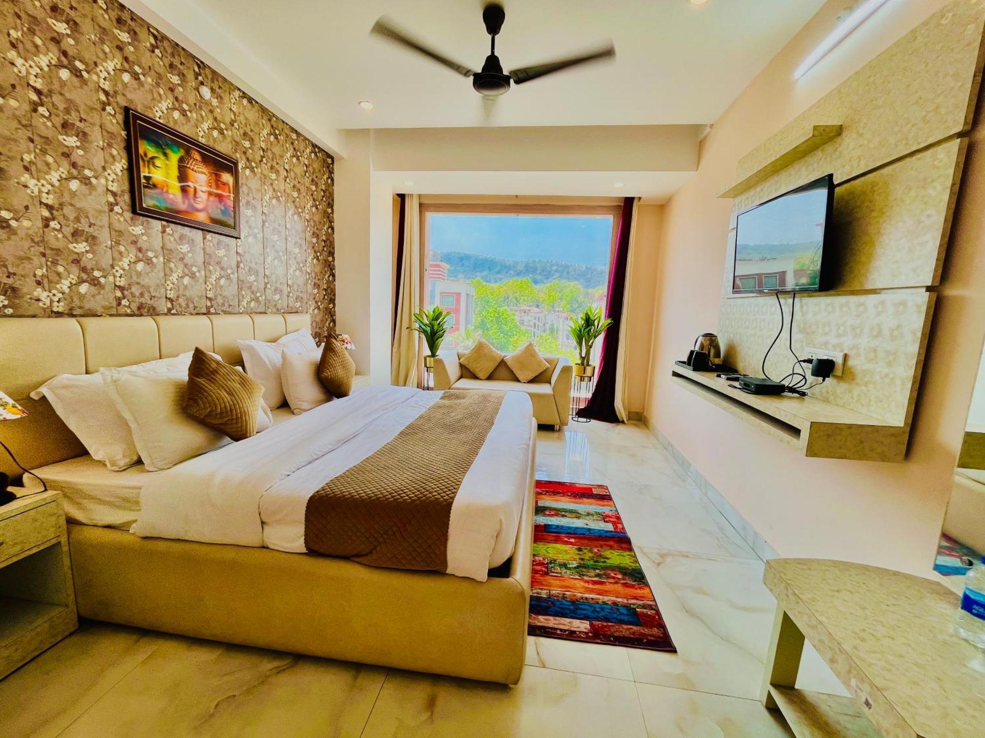 Hotel Golden Temple View By La Casa, Amritsar #Top Rated #Most Awarded #Swimming Pool #Prime Location #Luxury Rooms #Parking #Rooftop Cafe מראה חיצוני תמונה